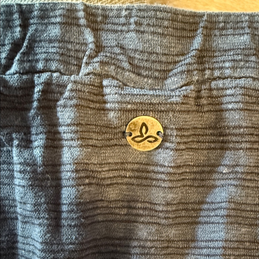 Prana Deep Blue Short Sleeve, long sleeve Tee & skirt bundle - Picture 12 of 12